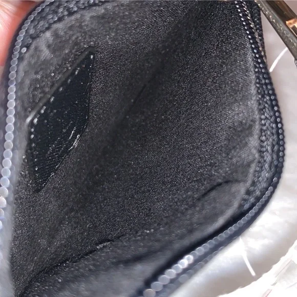 Like Dreams Credit Card/Coin Wallet - Picture 3 of 5